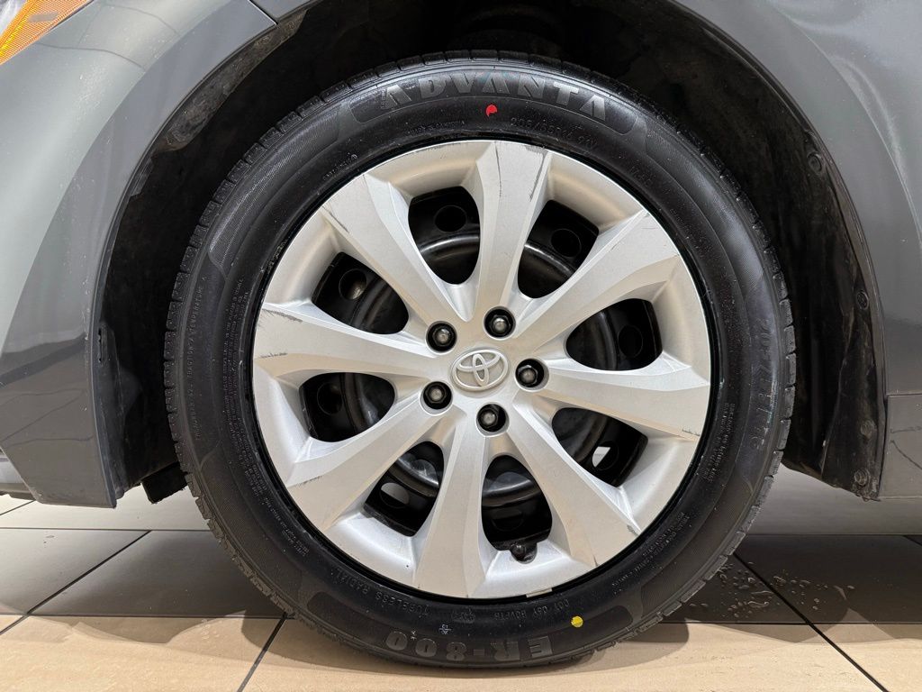 Thumbnail: 2023 Toyota Corolla - 9