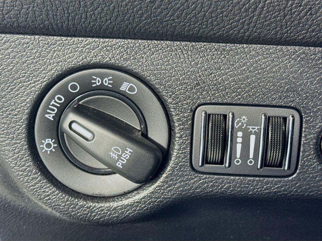 Used Car 2023 Dodge Challenger  Sxt For Sale Under $30,000 In San Antonio, Texas