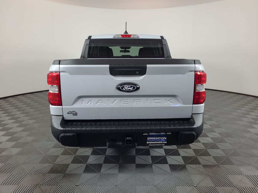 View vehicle photo 4