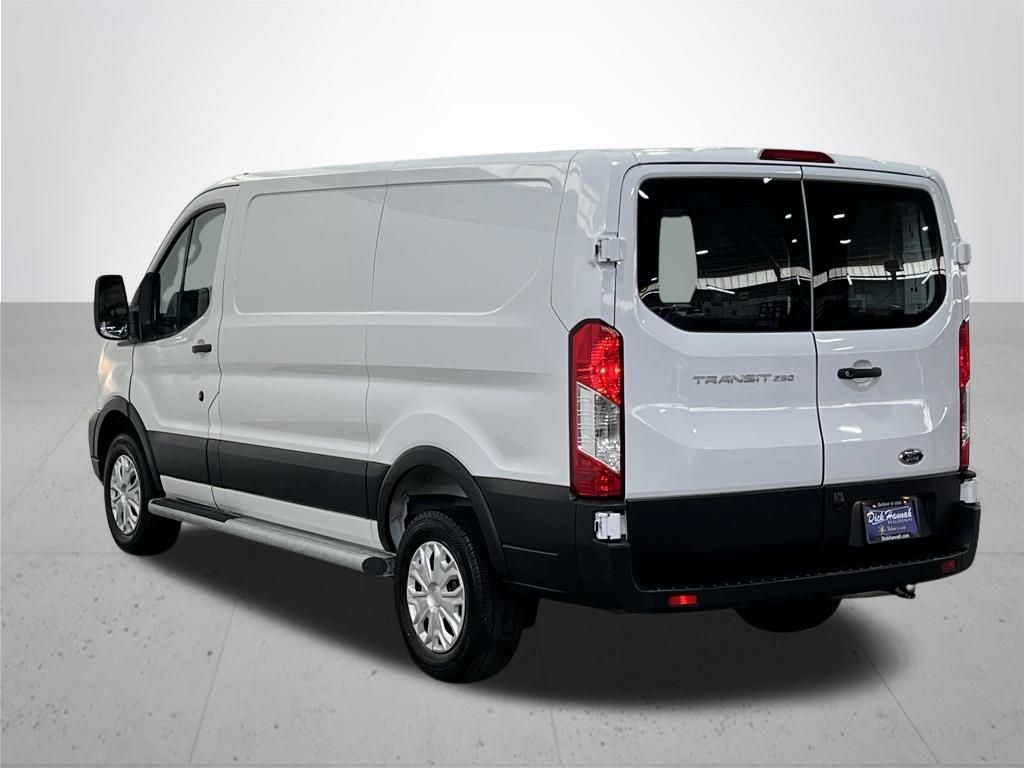 2025 Ford Transit-250 Base