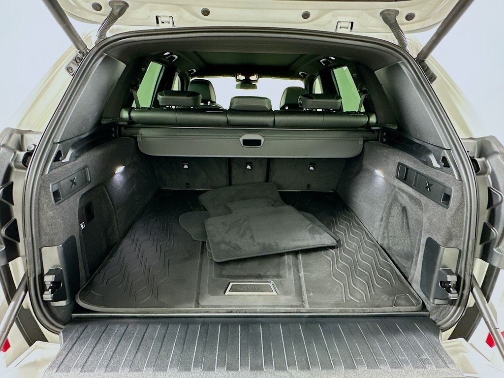 Thumbnail: 2025 BMW X5 - 26