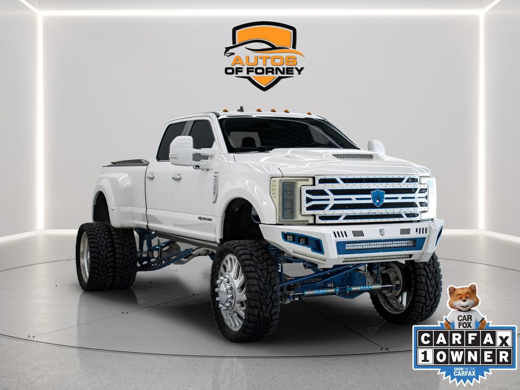 White Platinum Clearcoat Metallic 2019 Ford F-350 Super Duty Limited Crew Cab LB DRW 4WD Pickup Truck Four-Wheel Drive 6-Speed Automatic