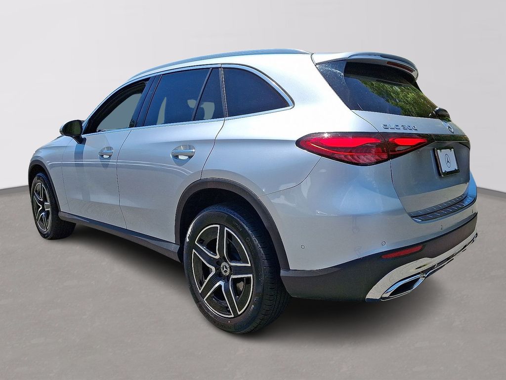 Thumbnail: 2026 Mercedes-Benz GLC - 6