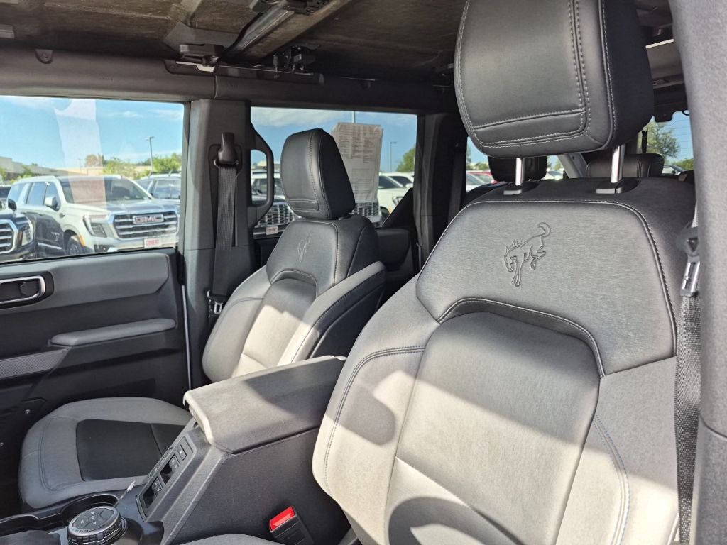 Used Car 2022 Ford Bronco  Black Diamond For Sale Under $35,000 In Austin, Texas