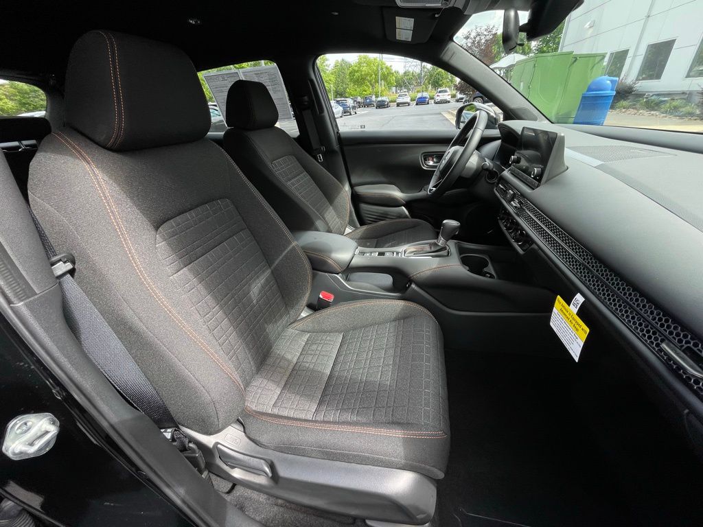 2025 Honda HR-V Sport 31