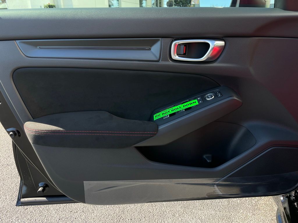Thumbnail: 2025 Honda Civic - 25