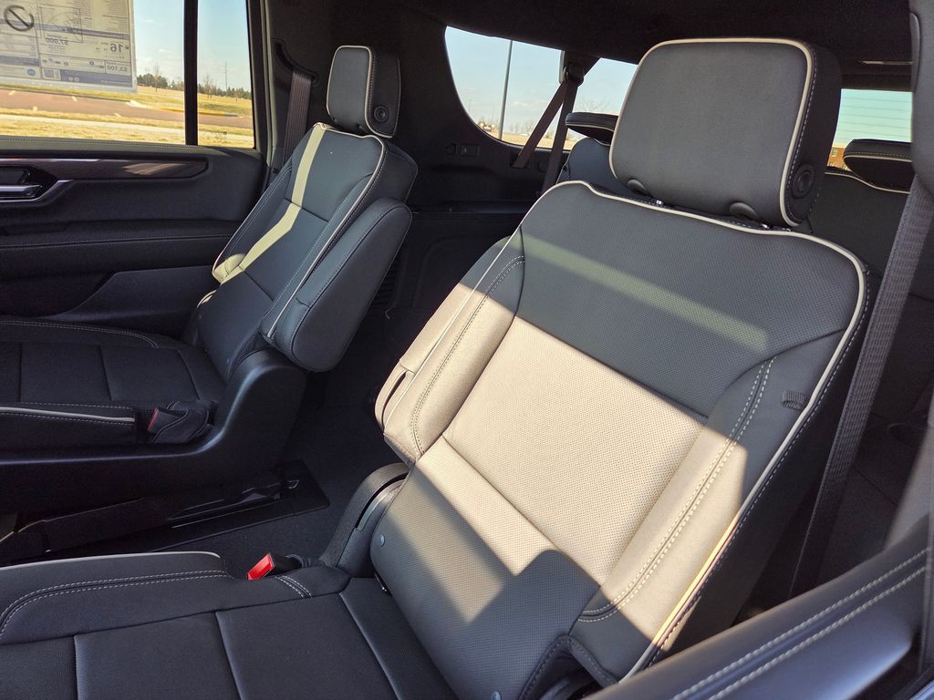 2026 GMC Yukon XL 4WD Elevation