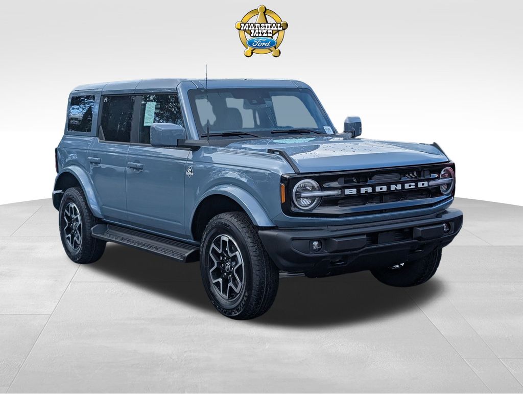 Blue (Azure Gray Metallic Tri-Coat) 2025 Ford Bronco Outer Banks 4-Door 4WD SUV / Crossover Four-Wheel Drive Automatic