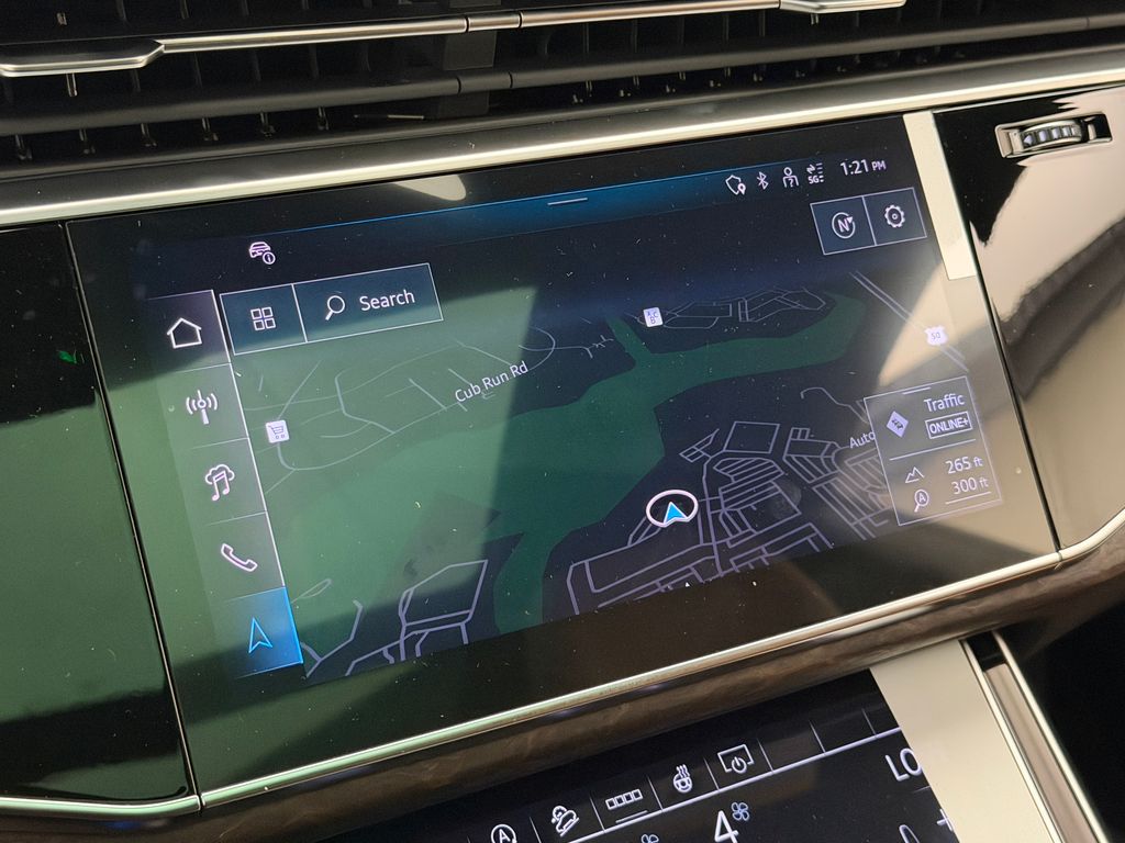 Thumbnail: 2027 Audi Q8 - 28