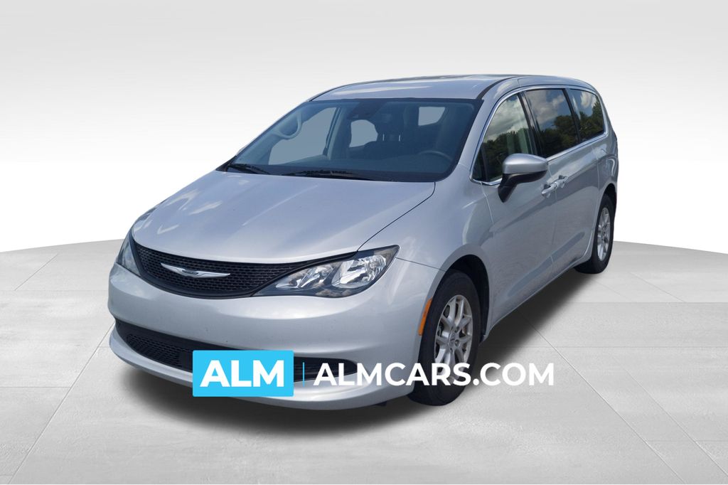 2023 Chrysler Voyager