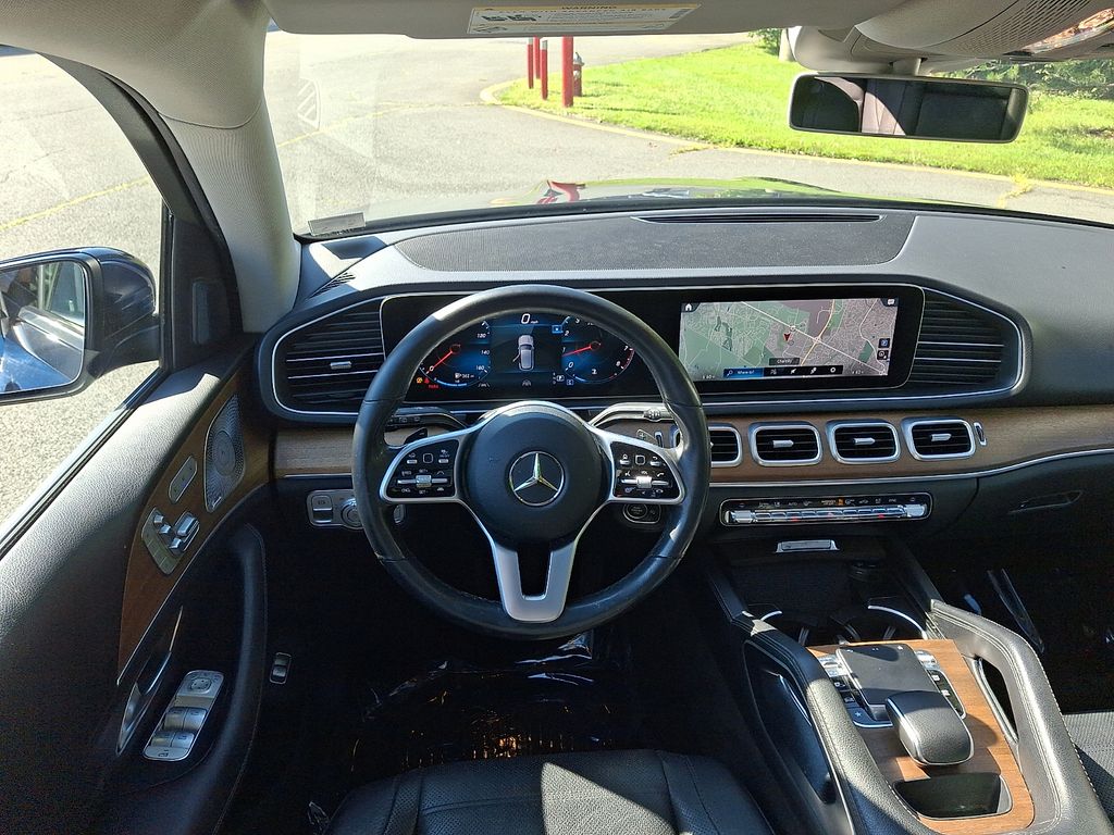 Thumbnail: 2020 Mercedes-Benz GLE - 11