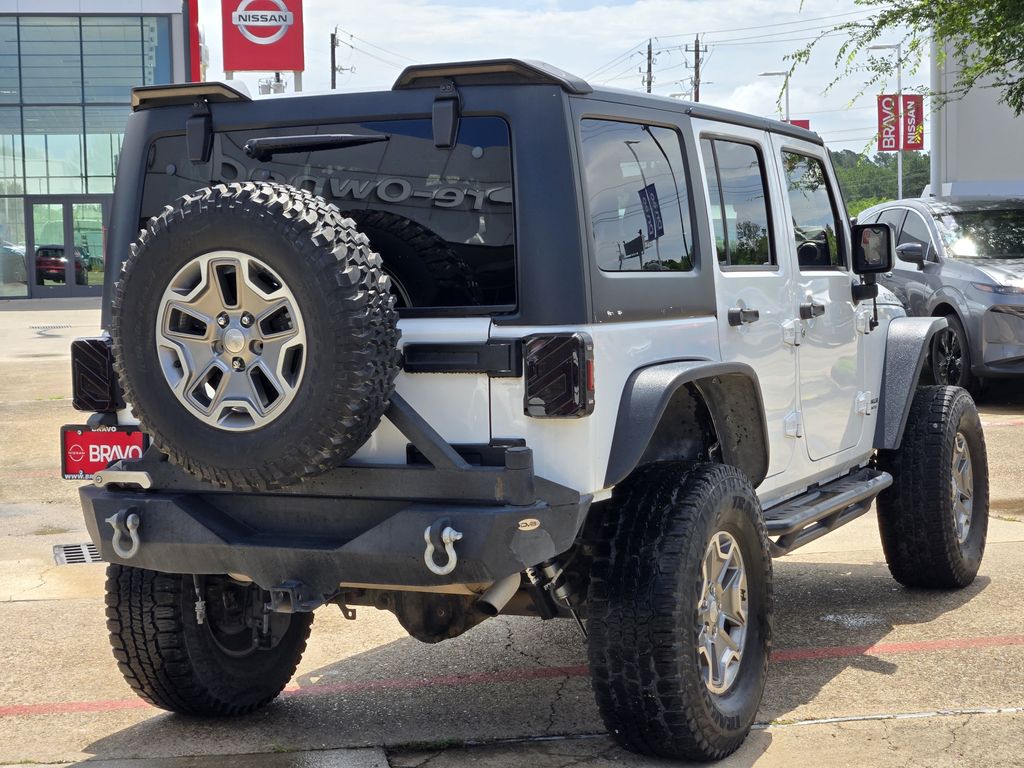 2016 Jeep Wrangler Unlimited Rubicon White at Legacy Ford