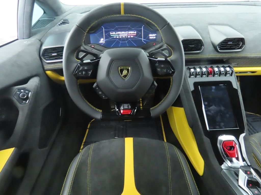 2024 Lamborghini Huracan Tecnica 10