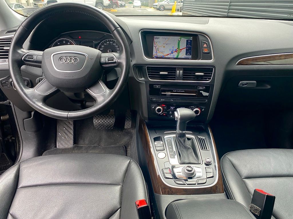 Thumbnail: 2013 Audi Q5 - 8