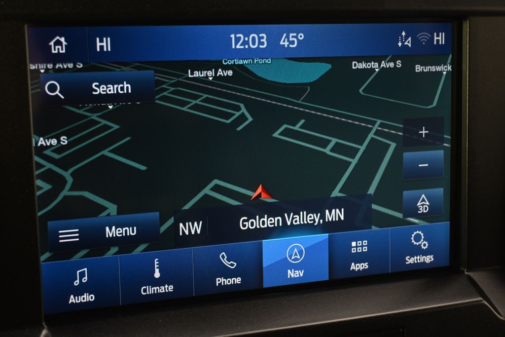 Used 2020 White Ford Lariat image 26