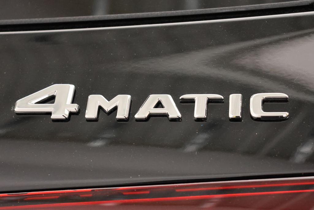 Thumbnail: 2026 Mercedes-Benz GLE - 10