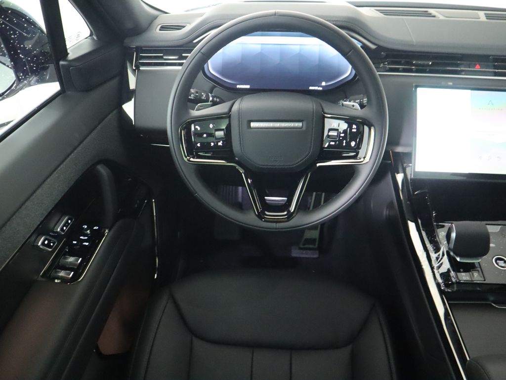 Thumbnail: 2025 Land Rover Range Rover Sport - 11