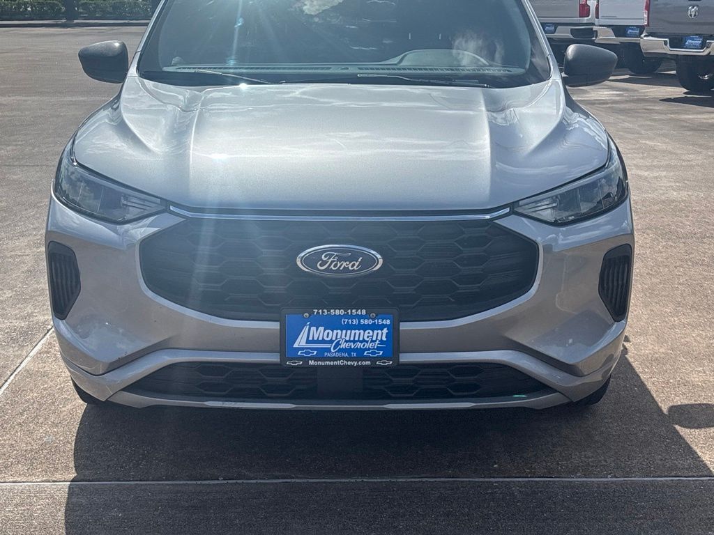 2024 Ford Escape ST-Line Silver at DeMontrond Ford