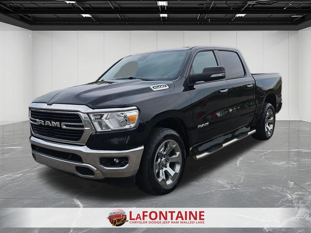 2019 RAM 1500 Negro (Diamond Black) Camioneta Todo terreno 8 velocidades Automática