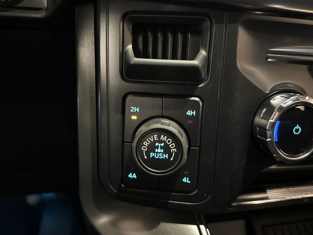 New 2026 White Ford Lariat image 31