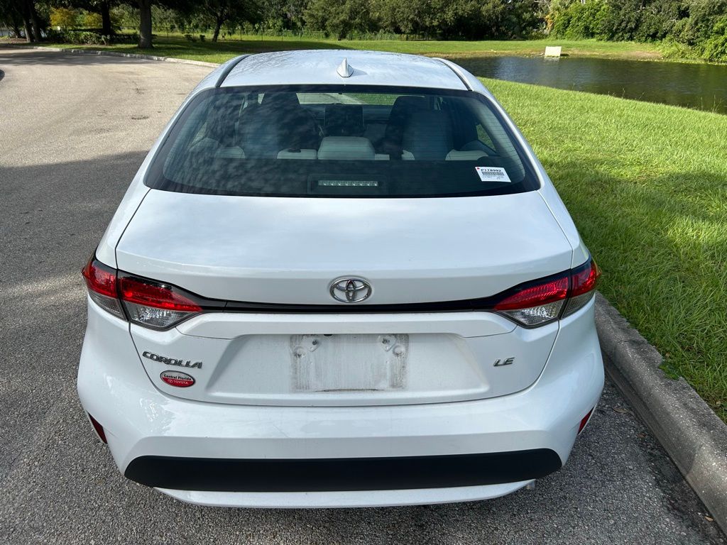 Thumbnail: 2021 Toyota Corolla - 4