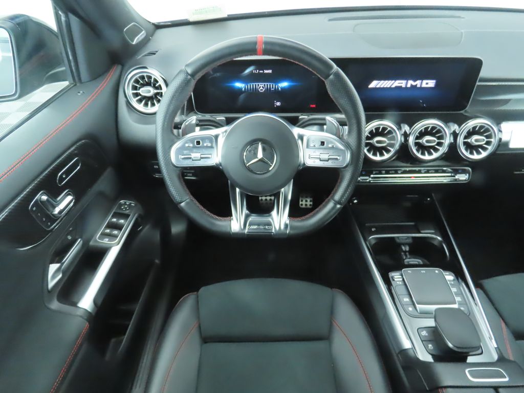 2021 Mercedes-Benz GLB 35 AMG 10