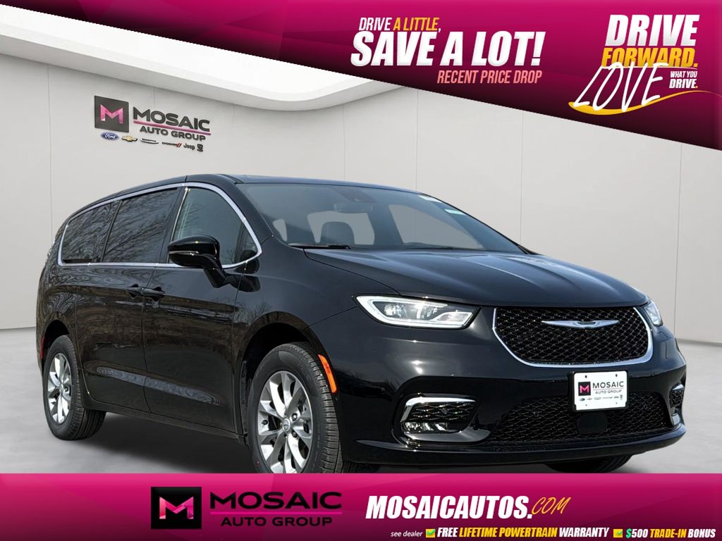 New 2026 Chrysler Pacifica Select Vans