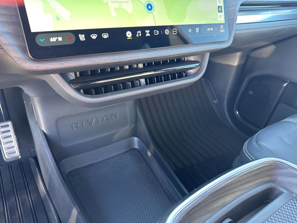 Used Car 2024 Rivian R1s  Adventure For Sale Under $70,000 In Austin, Texas