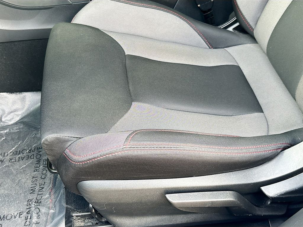Used 2023 Silver Subaru Base image 18