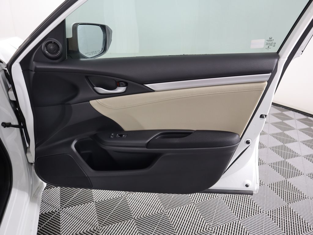 Thumbnail: 2018 Honda Civic - 25