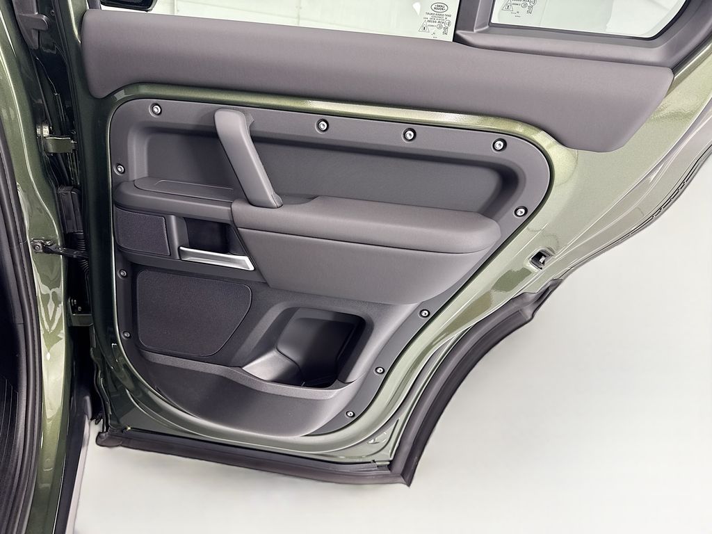 Thumbnail: 2026 Land Rover Defender - 25