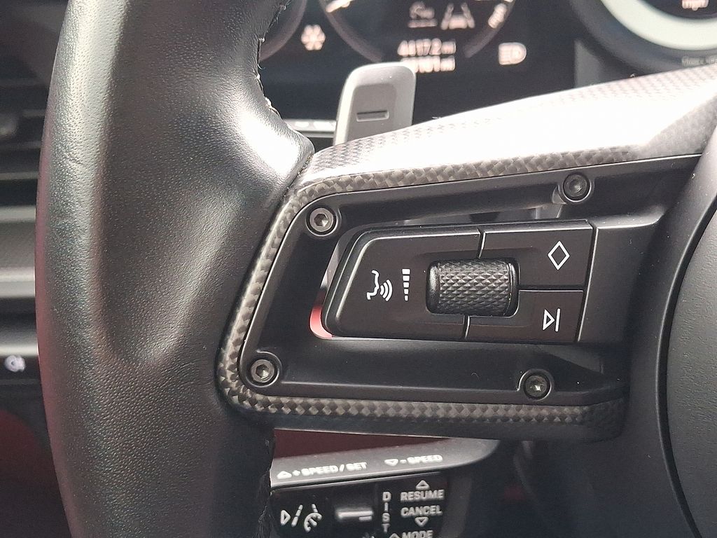 Thumbnail: 2022 Porsche 911 - 21