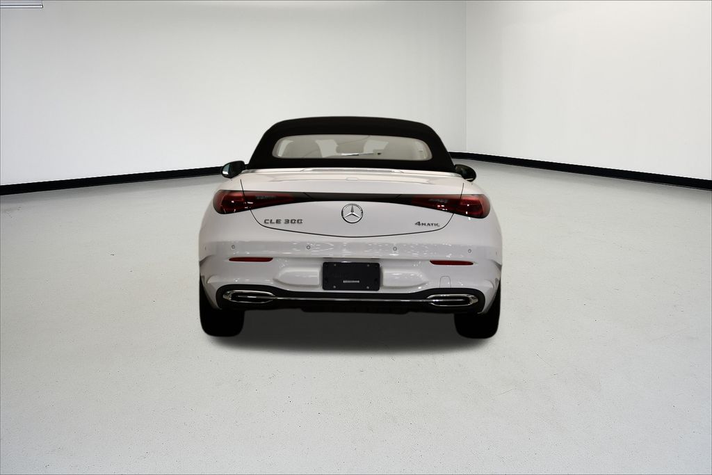 Thumbnail: 2026 Mercedes-Benz CLE - 4