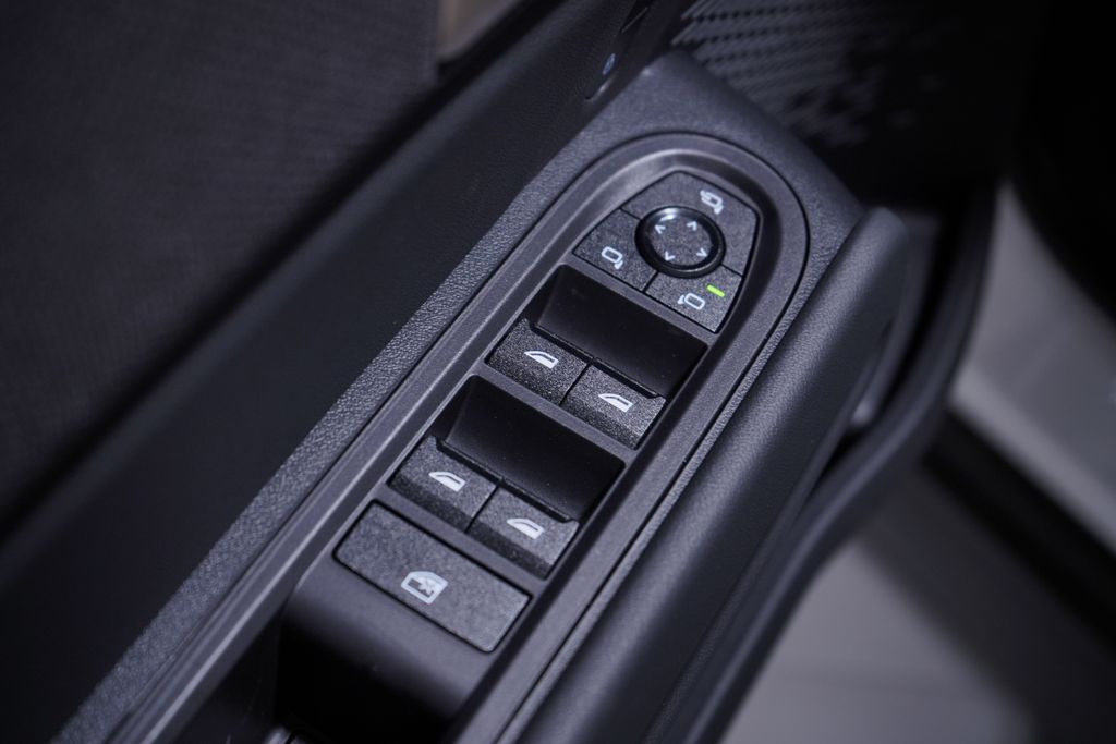 Thumbnail: 2026 MINI Cooper Countryman - 16