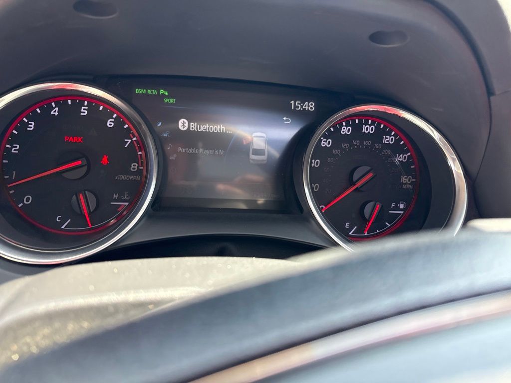 Thumbnail: 2019 Toyota Camry - 14
