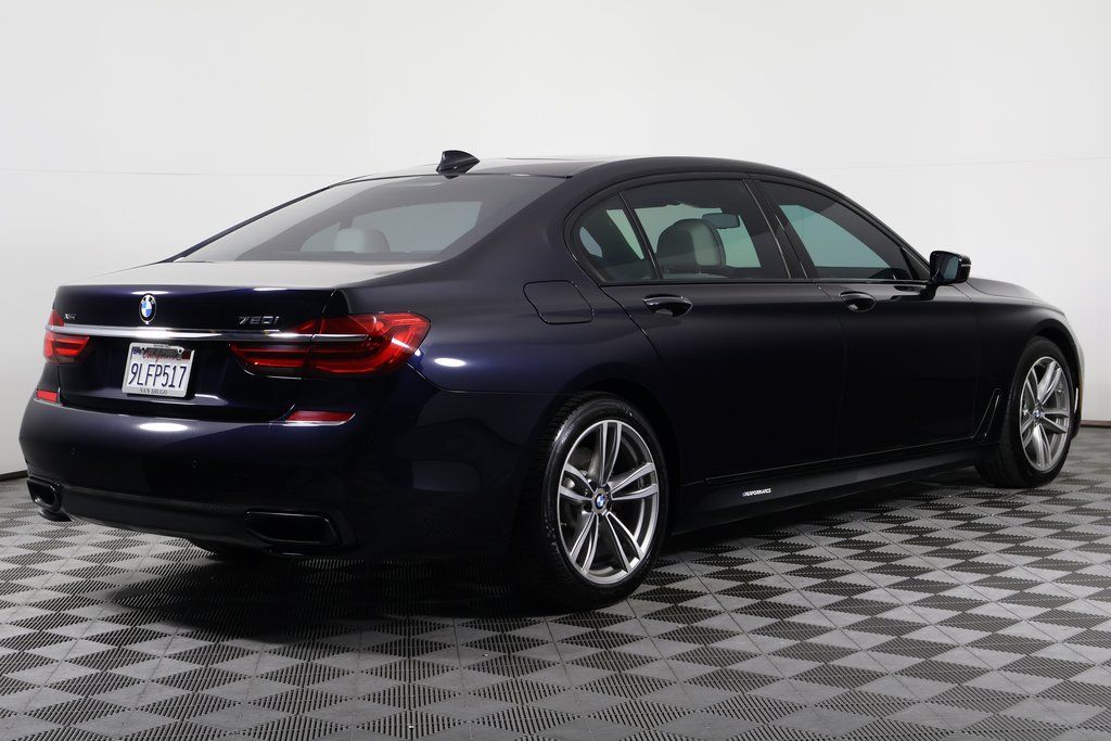 Thumbnail: 2019 BMW 7 Series - 4