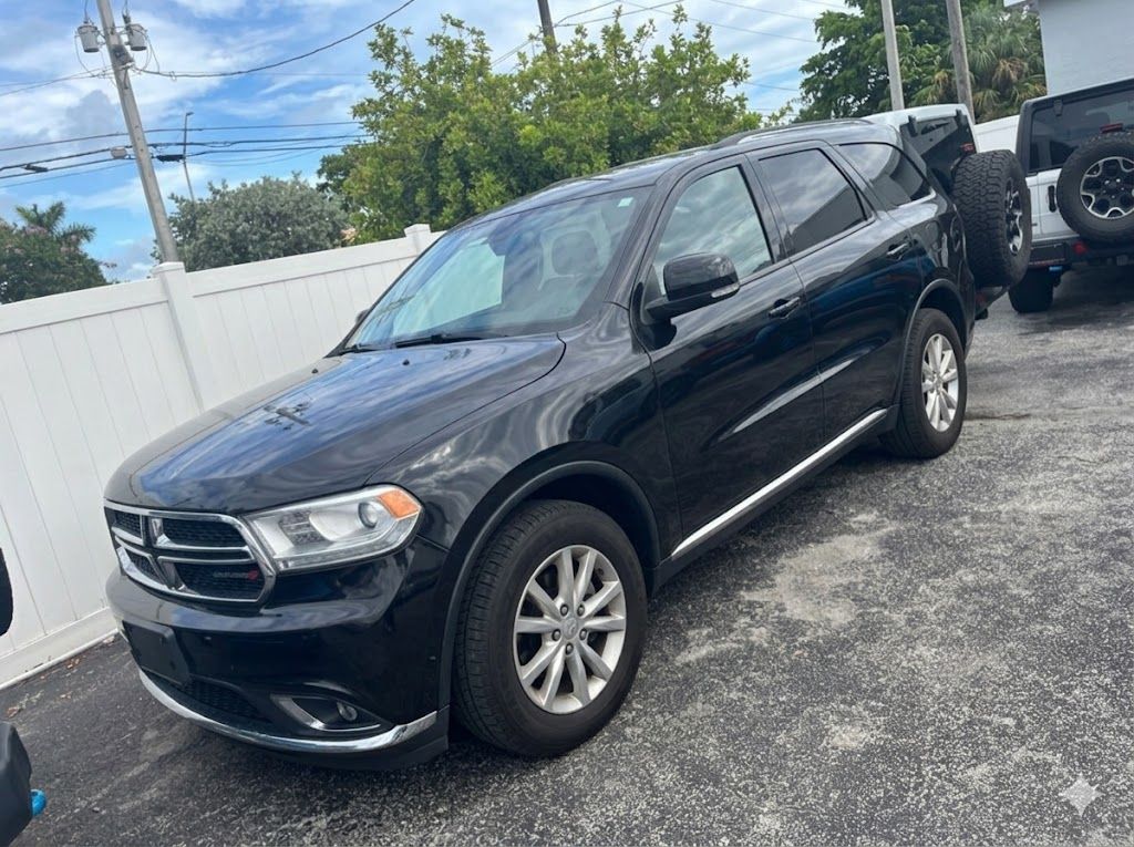 Brilliant Black Crystal Pearlcoat 2015 Dodge Durango SXT AWD SUV / Crossover All-Wheel Drive 8-Speed Automatic