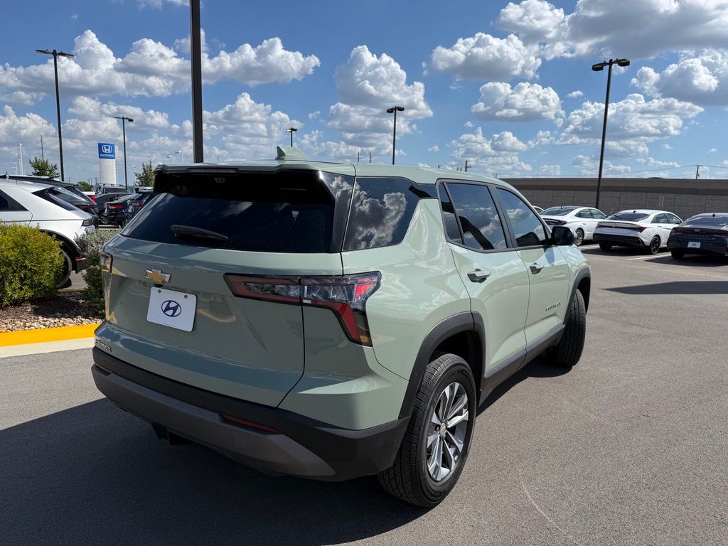 Thumbnail: 2026 Chevrolet Equinox - 3