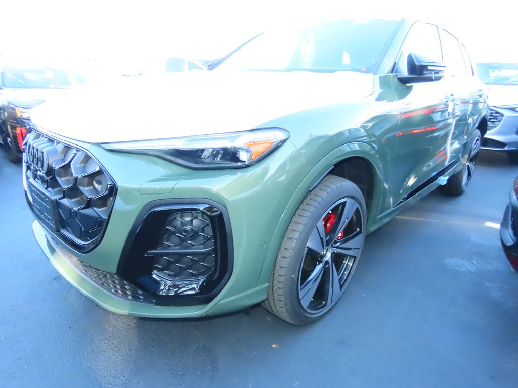 Thumbnail: 2025 Audi SQ5 - 1