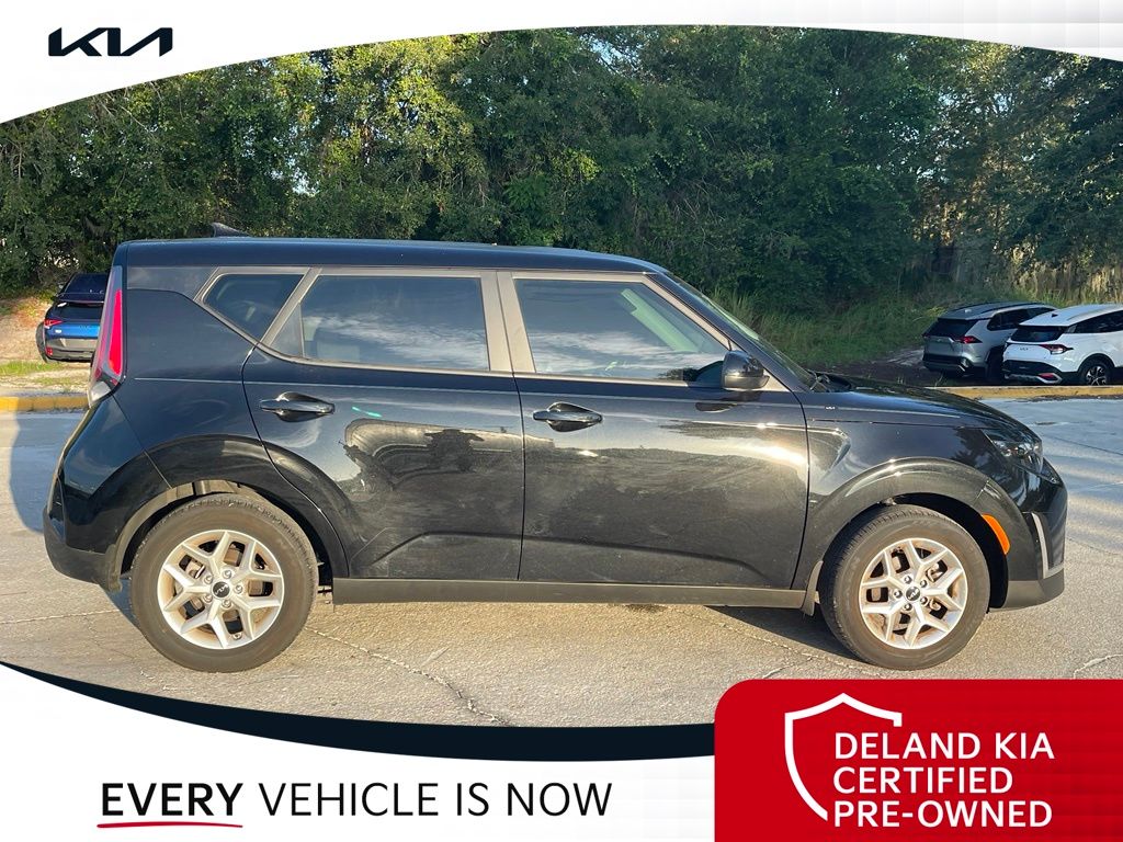 Used 2025 Kia Soul Hatchback