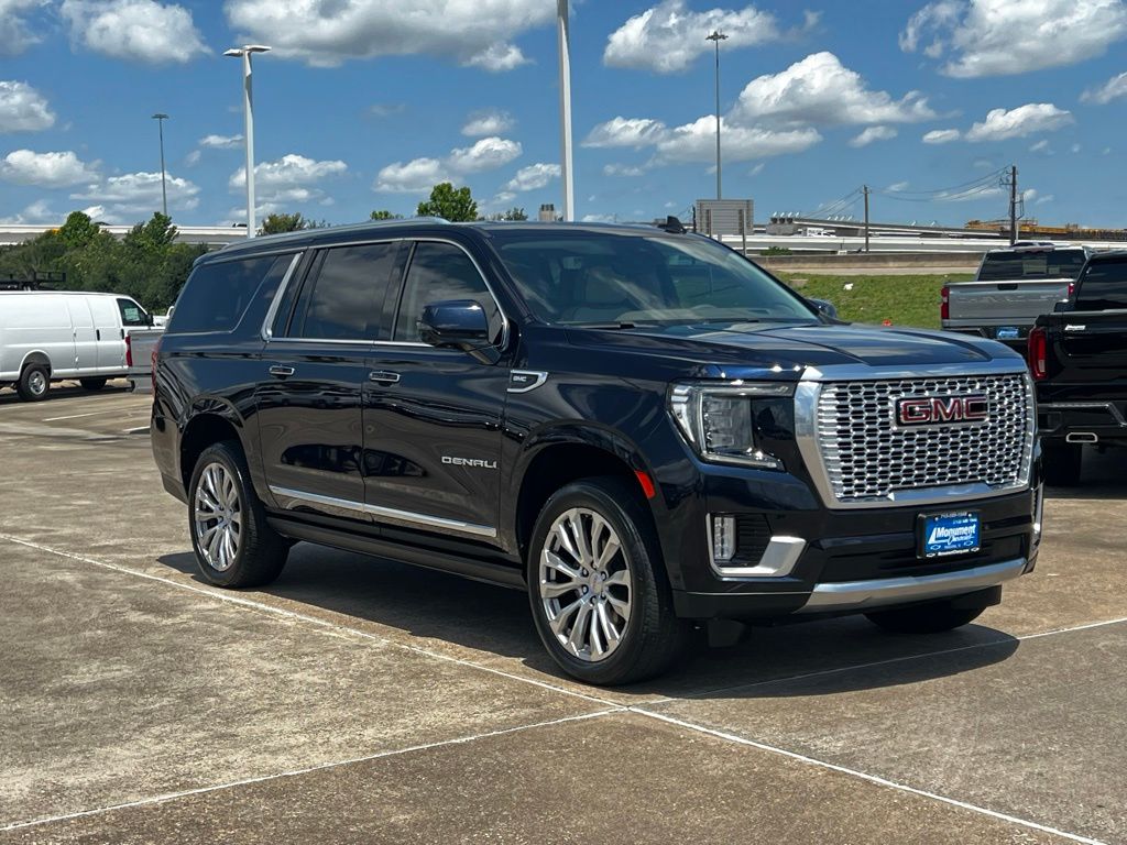 2023 GMC Yukon XL Denali Blue at Toyota of Victoria