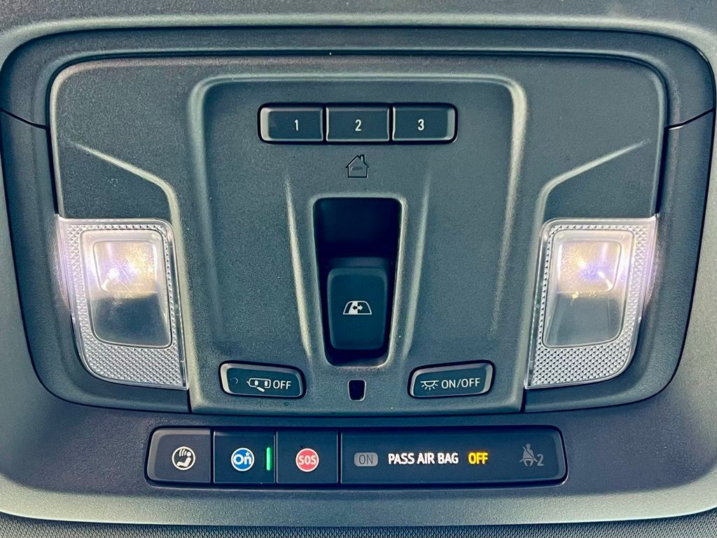 2023 GMC Sierra 1500 AT4 photo