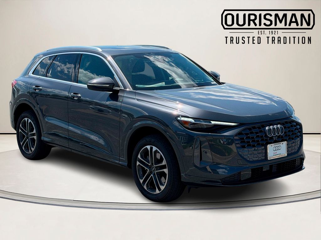 Chronos Gray Metallic 2025 Audi Q5 quattro Premium Plus 40 TFSI SUV / Crossover All-Wheel Drive 7-Speed Automatic