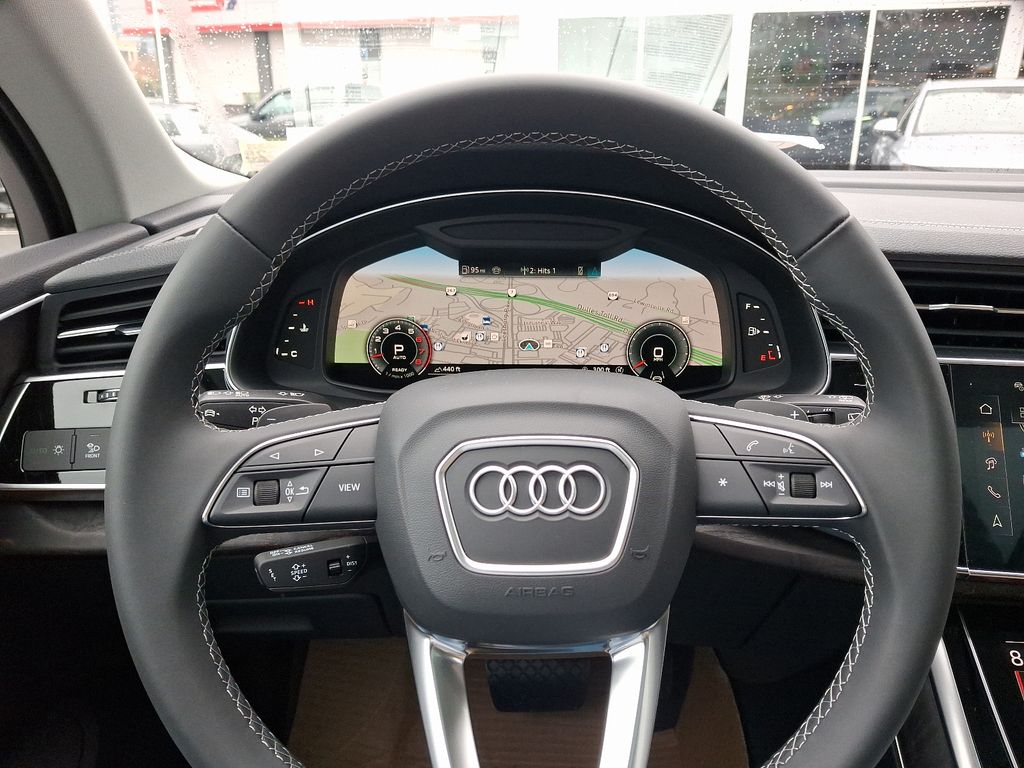 2025 Audi Q7  16