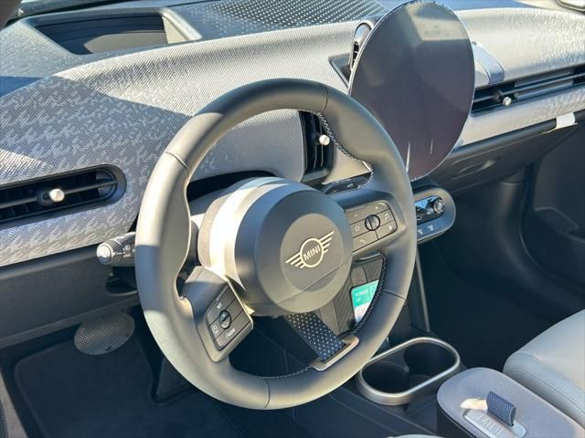 Thumbnail: 2026 MINI Cooper - 13