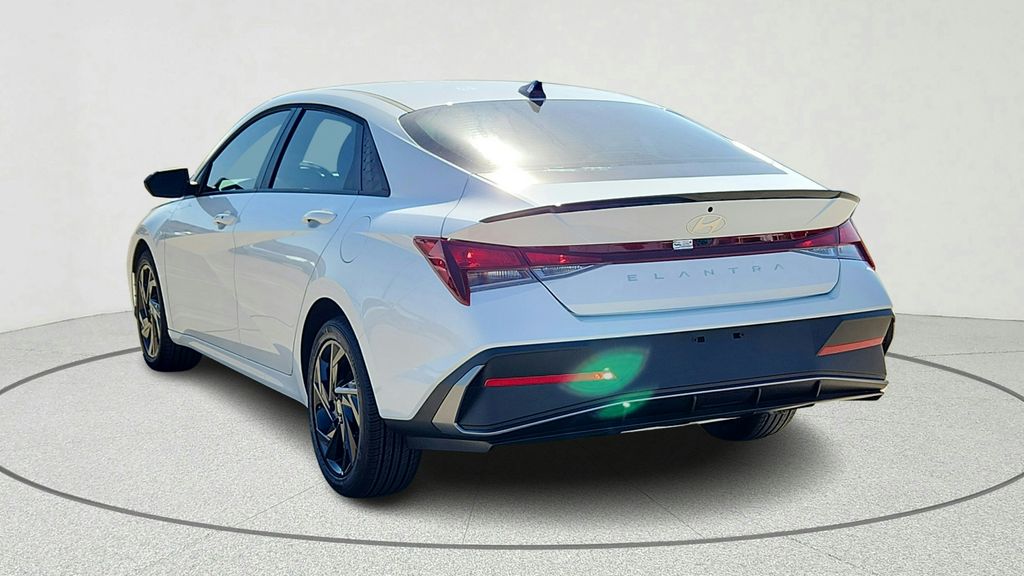 2026 Hyundai Elantra