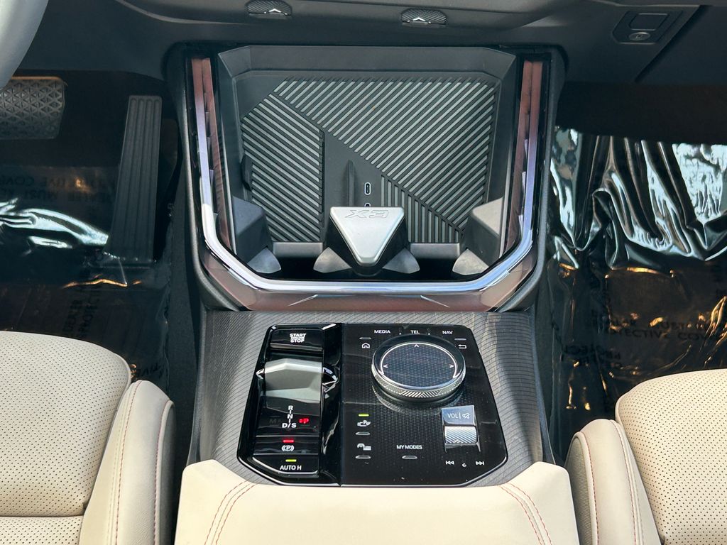 Thumbnail: 2026 BMW X3 - 27