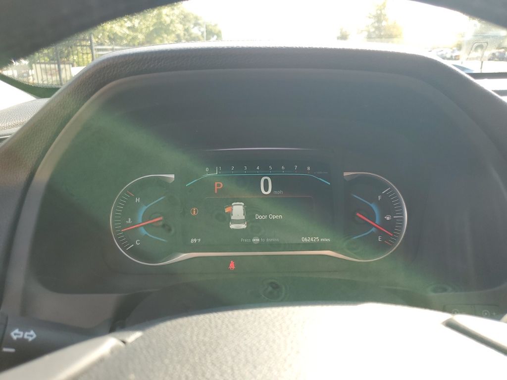 Used Car 2022 Honda Pilot  Touring For Sale Under $35,000 In Austin, Texas