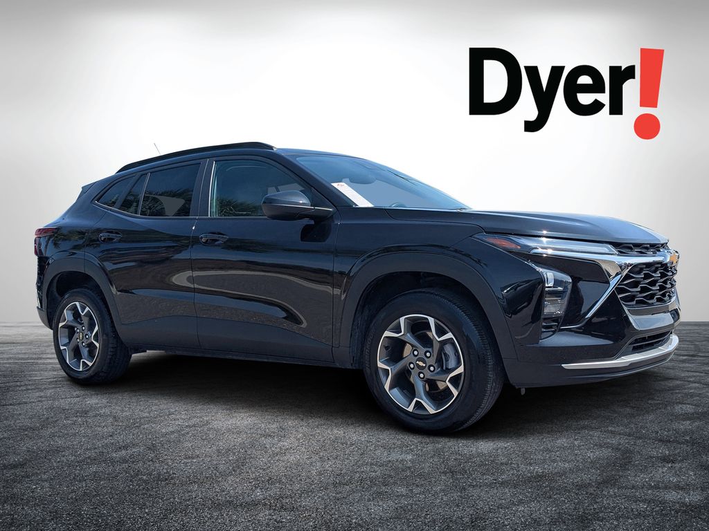 2025 Chevrolet Trax LT FWD