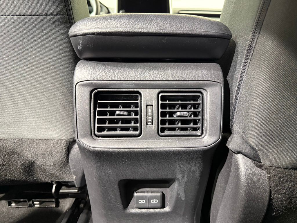 Thumbnail: 2024 Toyota RAV4 - 20